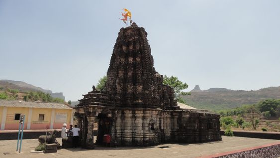 Amruteshwar Temple