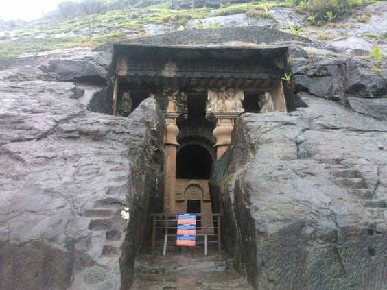 Bedse Caves