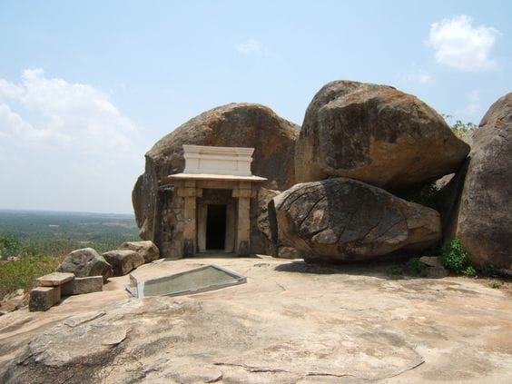 Bhadrabahu Cave