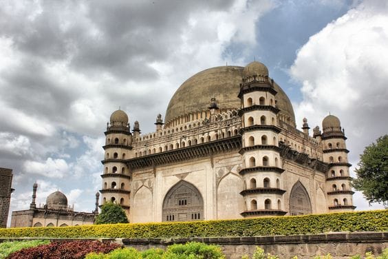 Gol Gumbaz