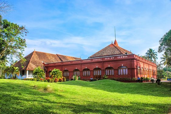 Kanakakkunnu Palace