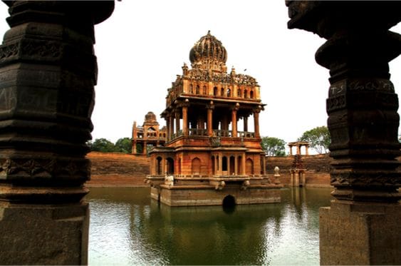 Karanji Mantapa