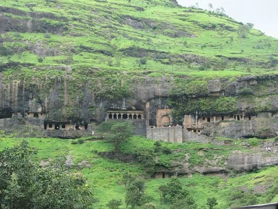 Lenyadri Girijatmaja Temple