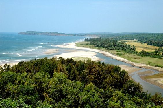 Malgund Beach