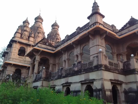Naulakha Mandir