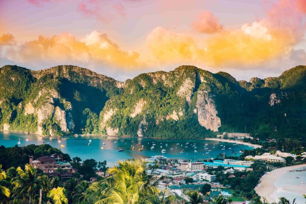 Phi Phi Islands - Places to visit in Phi Phi Islands