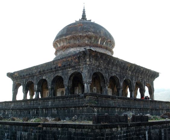Sidi Tombs