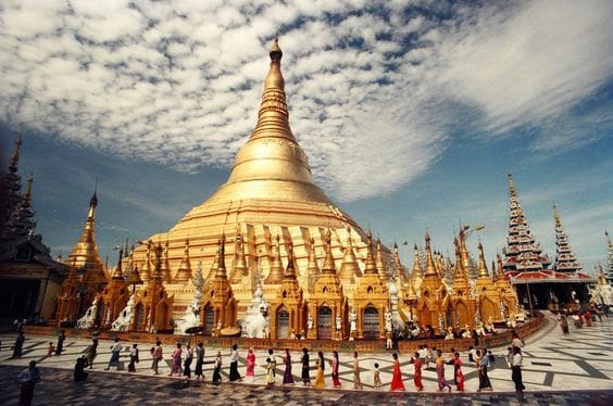 Sule Pagoda