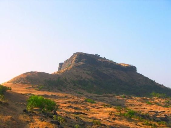 Tringalwadi Fort (History)