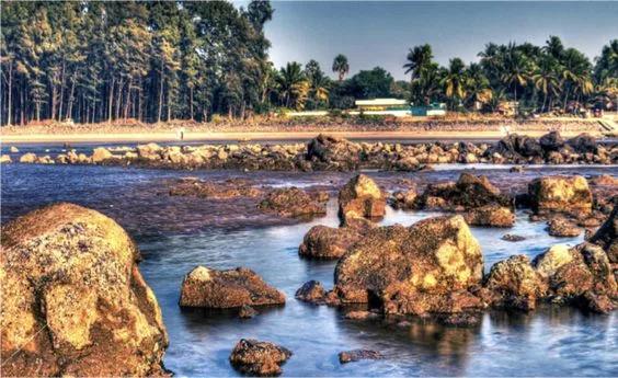 Varsoli Beach