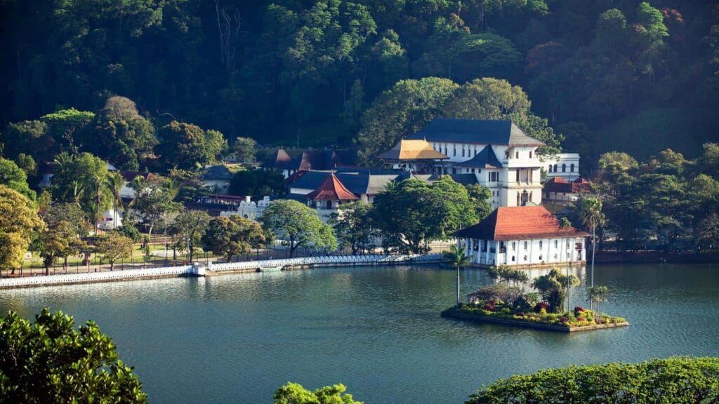Kandy - places to visit in Kandy