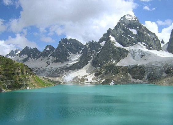 Alpathar Lake