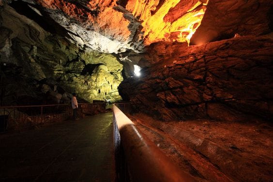 Borra Caves