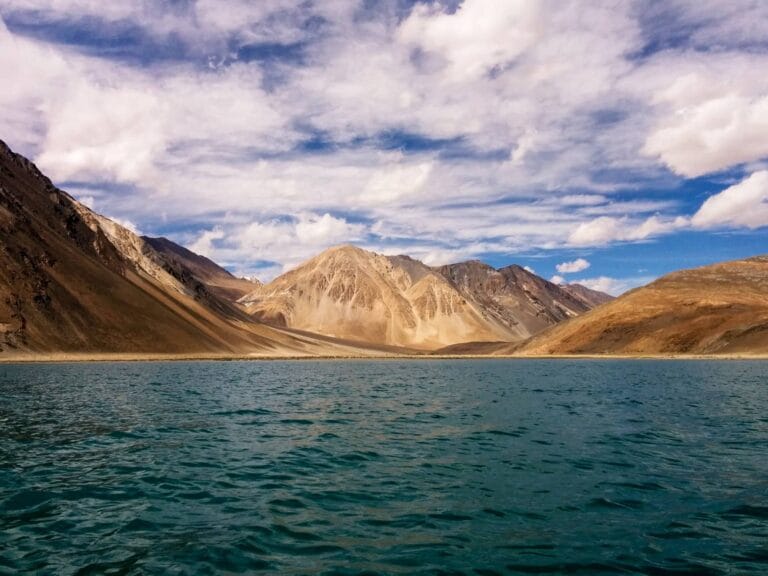 Jammu and Kashmir - places, sights, best time to visit