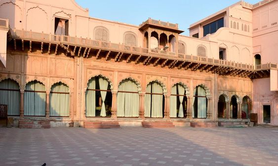 Raja Nahar Singh Palace