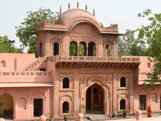 Raja Nahar Singh Palace