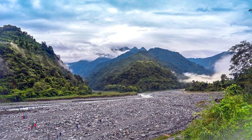 Roing - places, sights, best time to visit