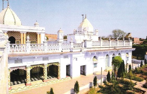 Vasupujya Swami Jain Temple