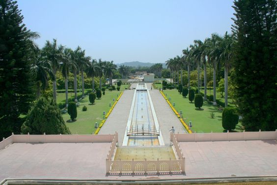 Yadavindra Gardens (Pinjore Gardens)